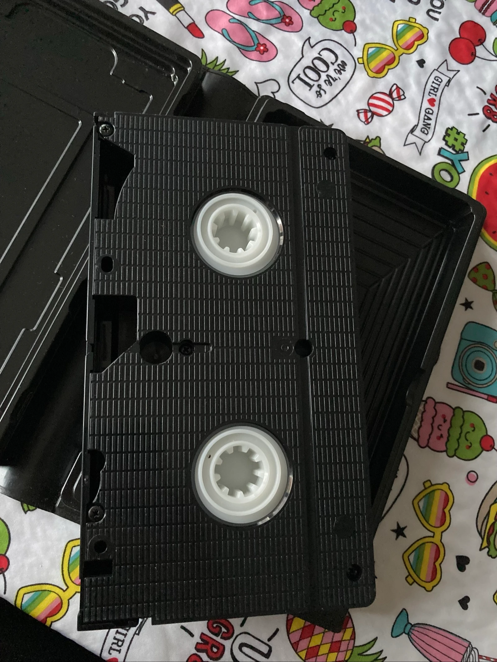 Cassette VHS The Return of the Living Dead 2 (read description) – photo 7